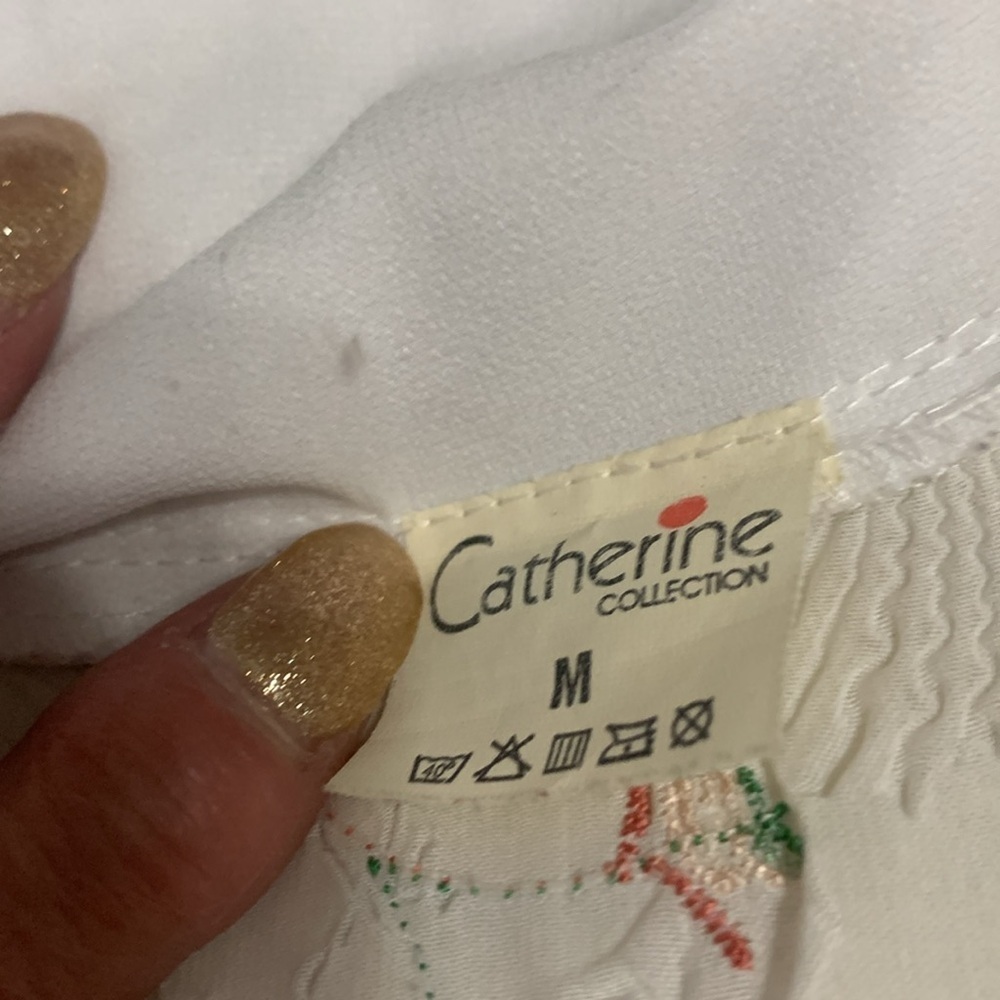 Beautiful Catherine Collection Spring Blouse - image 8